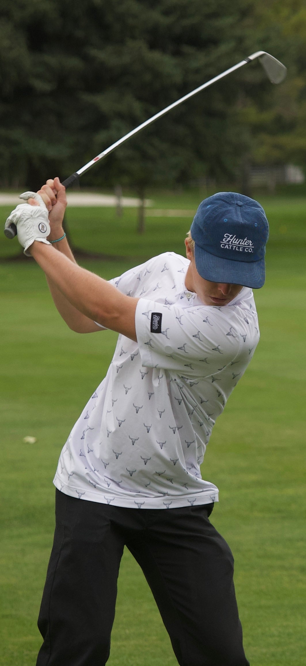 Cow skull golf Tee